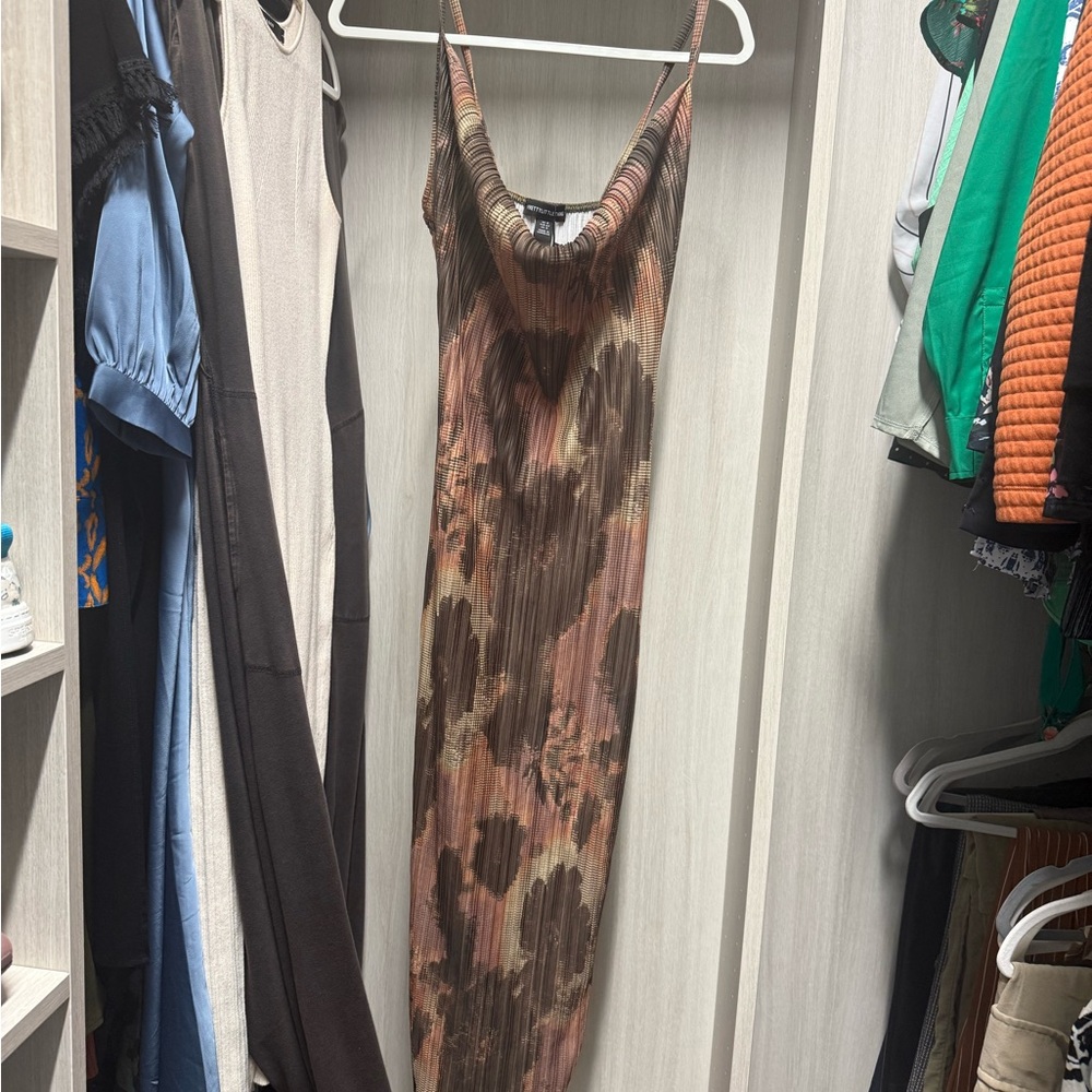 PrettyLittleThing Brown and Pink Maxi Dress